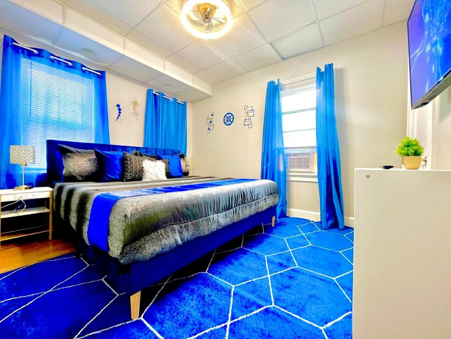 The Sapphire Haven - Your Old Brooklyn Oasis Awaits Families, Couples, Business Travelers Near Downtown With Parking, 300 Mb Wifi & Self Check-In Cleveland Exterior foto