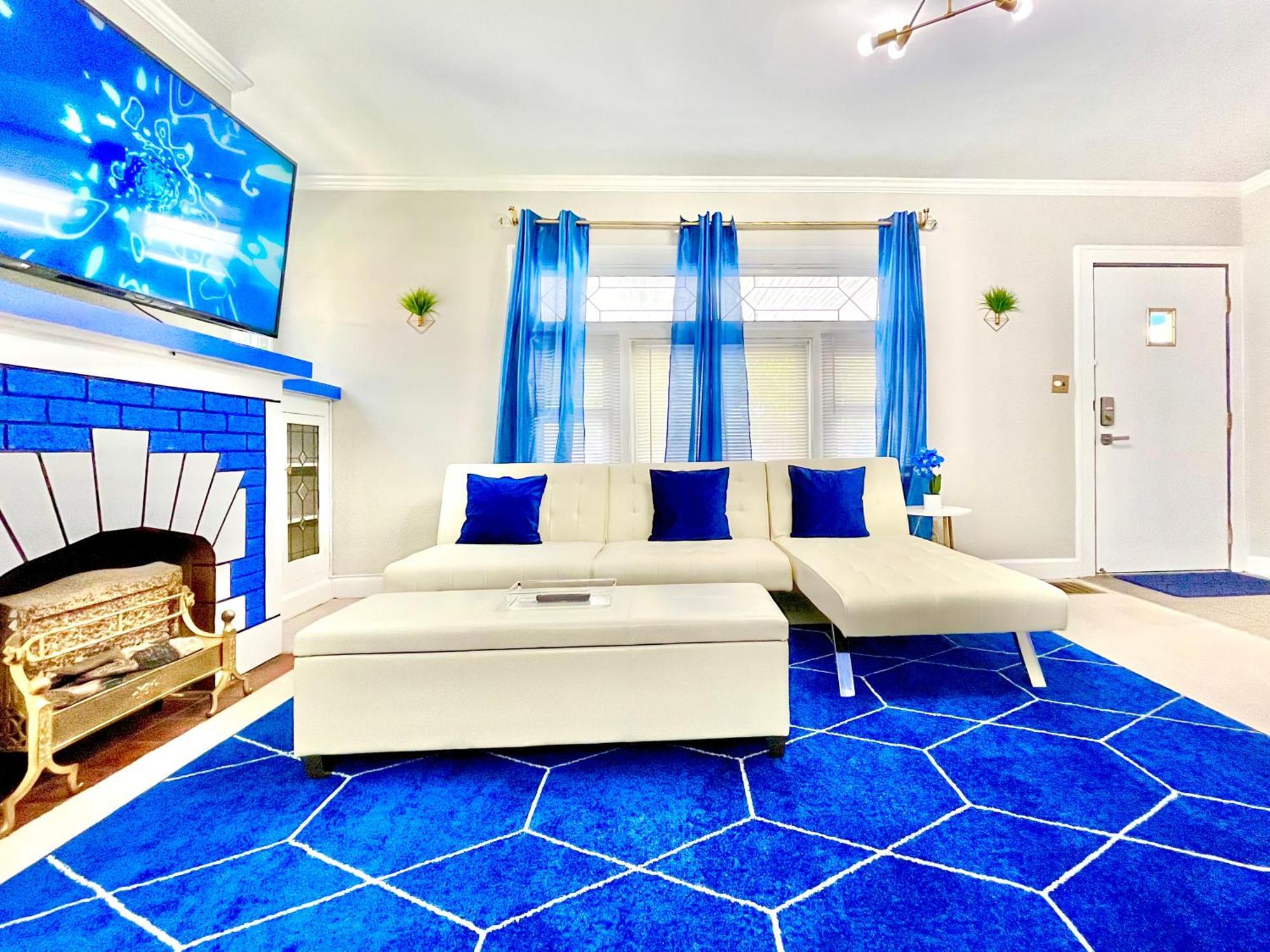 The Sapphire Haven - Your Old Brooklyn Oasis Awaits Families, Couples, Business Travelers Near Downtown With Parking, 300 Mb Wifi & Self Check-In Cleveland Exterior foto
